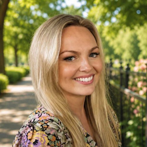 Becky, HEAD OF TALENT at Roeks Veld